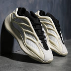 Classic Men Yeezy Boost 700 V3 Sneakers