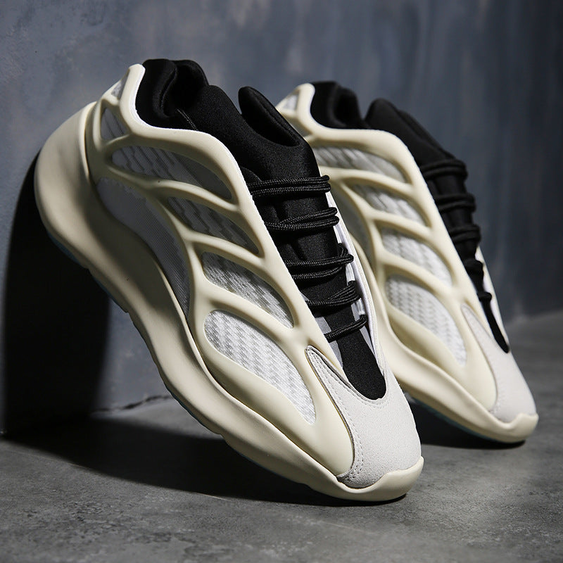Classic Men Yeezy Boost 700 V3 Sneakers