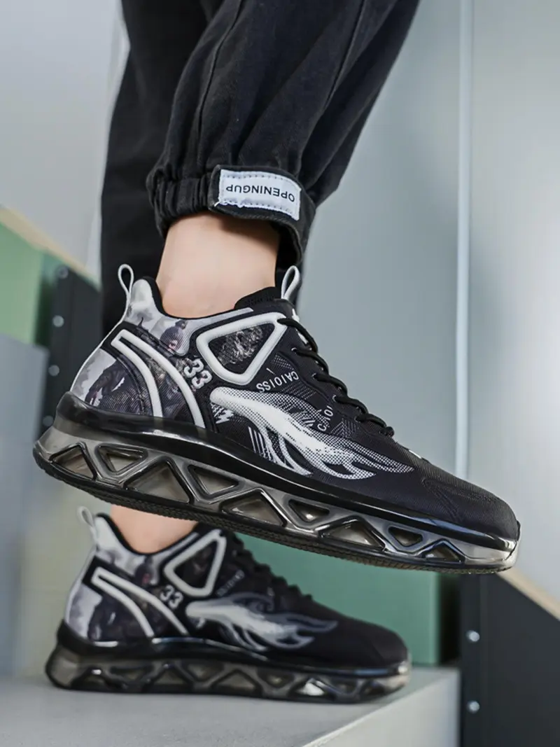 Men's Fashionable Lace Up Low Top Sneakers