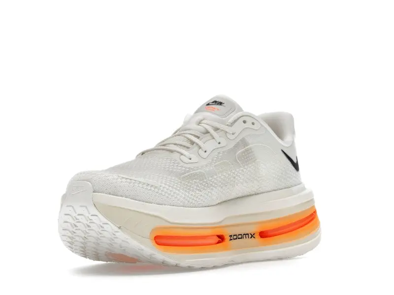 Low-Top Running Shoes With Shock-Absorbing Carbon Plate