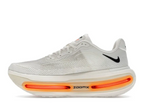 Low-Top Running Shoes With Shock-Absorbing Carbon Plate