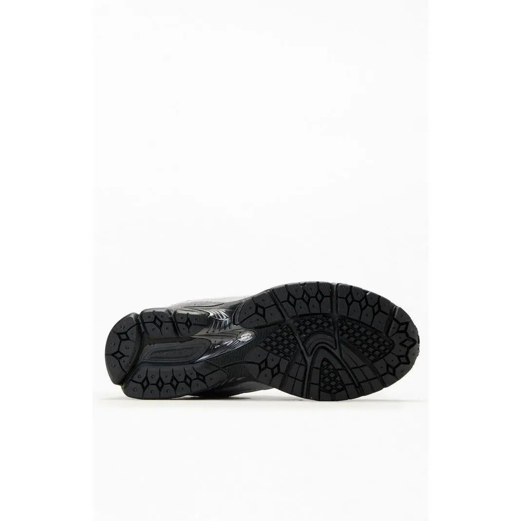 Men's Grey 2002R Sneaker