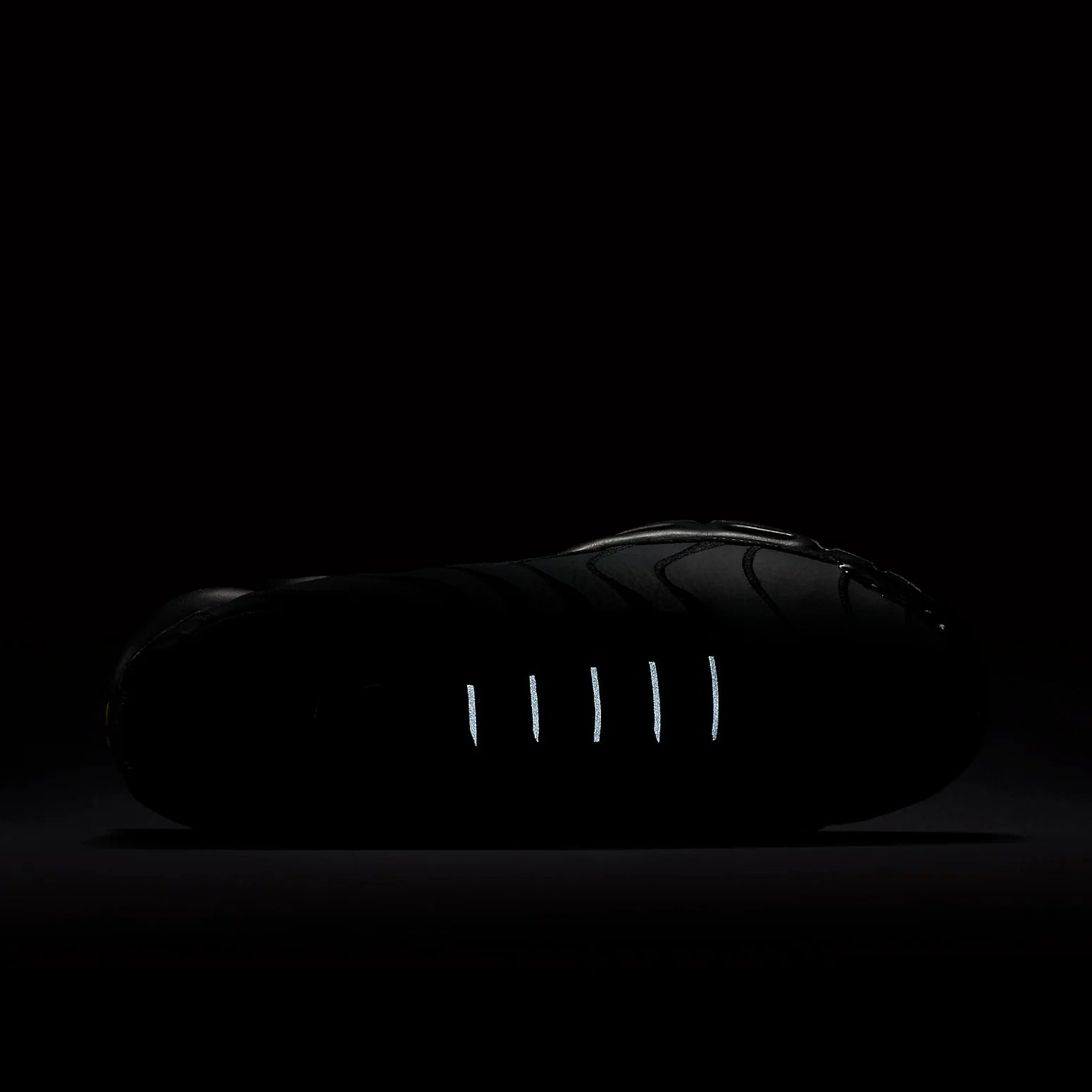 AM Plus TN 'Triple Black' Men's Shoes