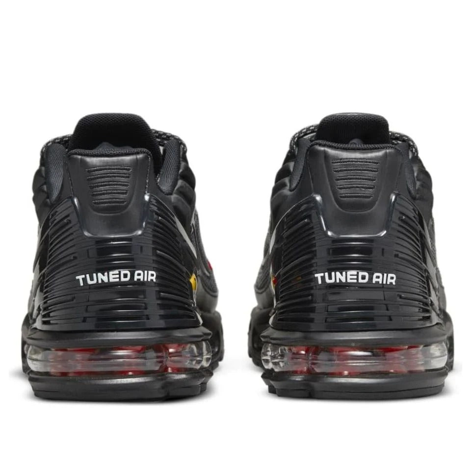AM Plus 3 Men's Sneaker