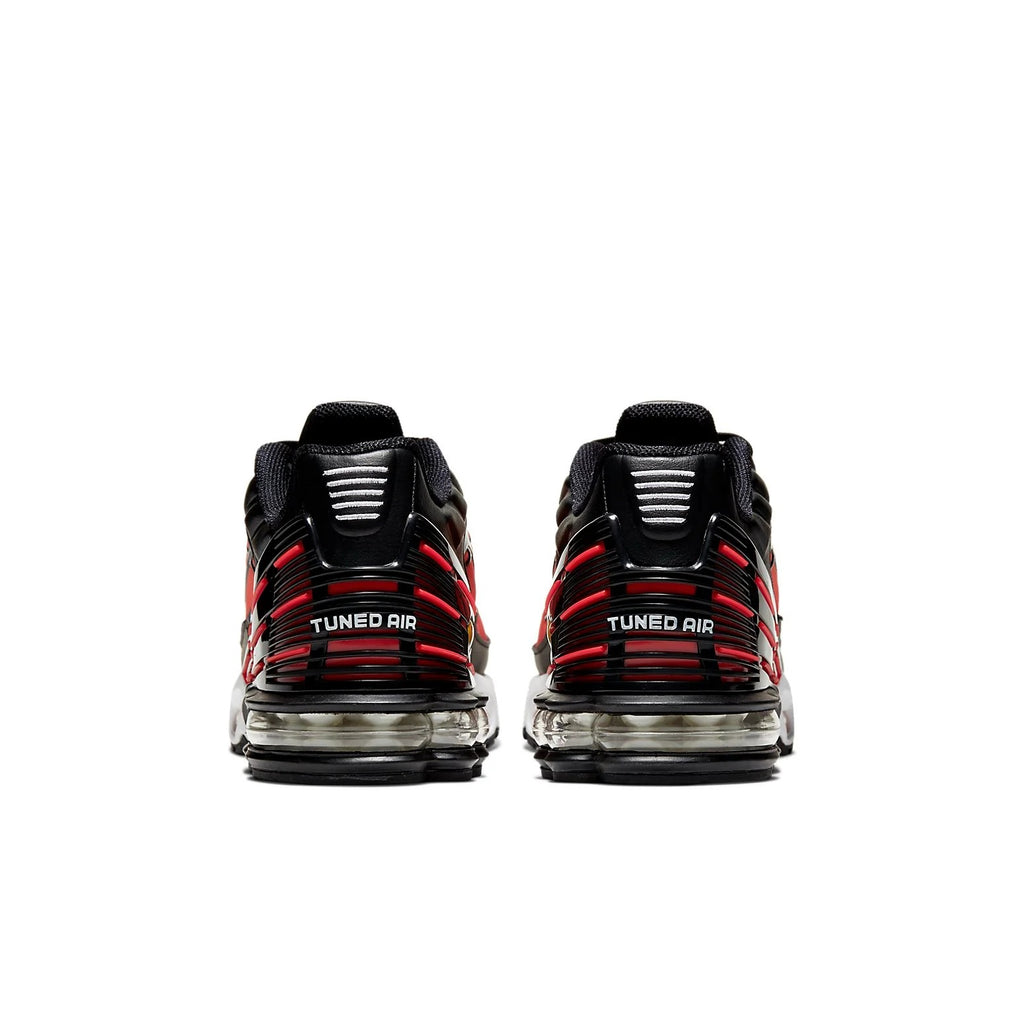 AM Plus 3 Men's Sneaker