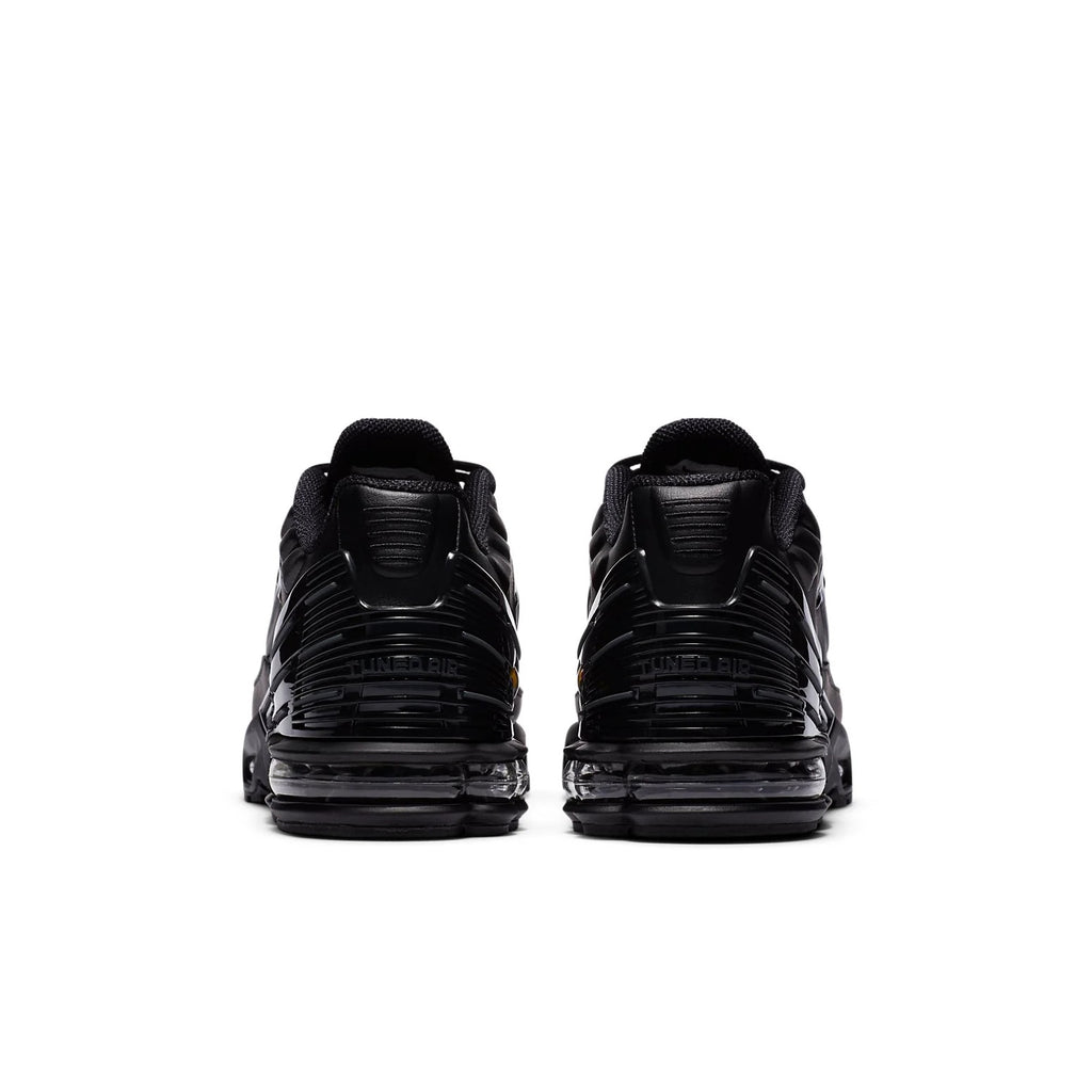 AM Plus 3 Men's Sneaker