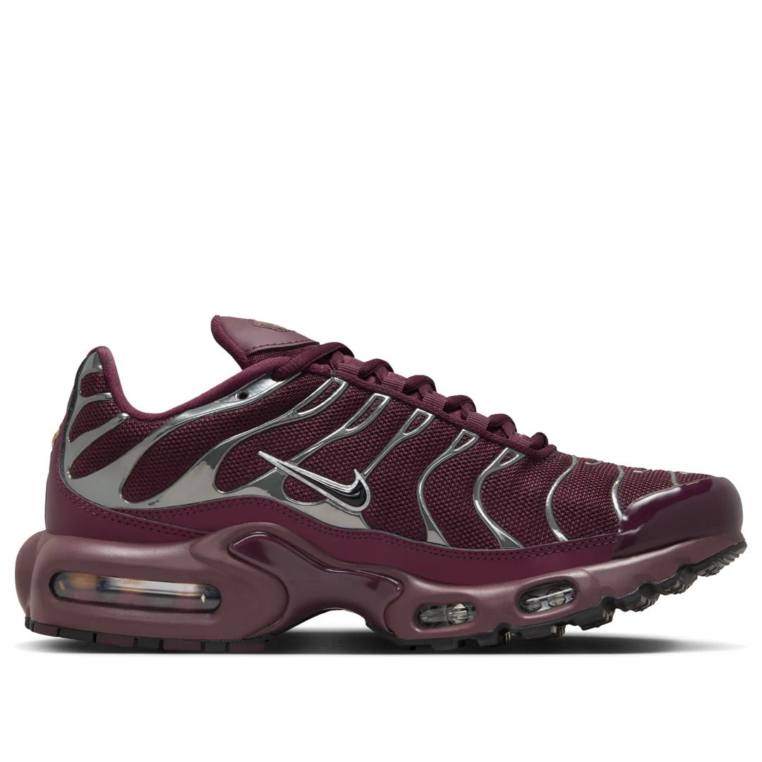 AM Plus SE Running Shoes