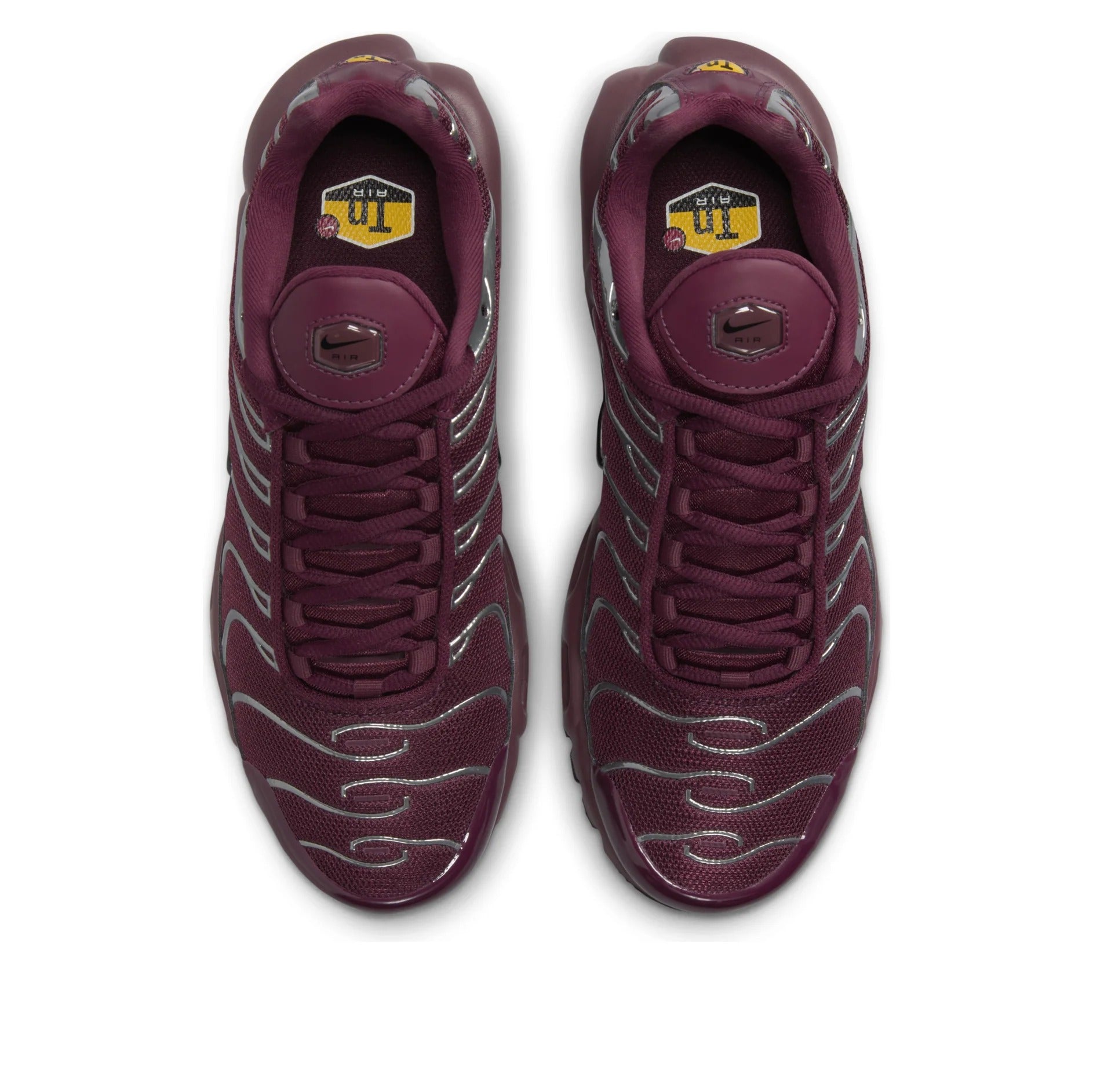 AM Plus SE Running Shoes