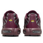 AM Plus SE Running Shoes