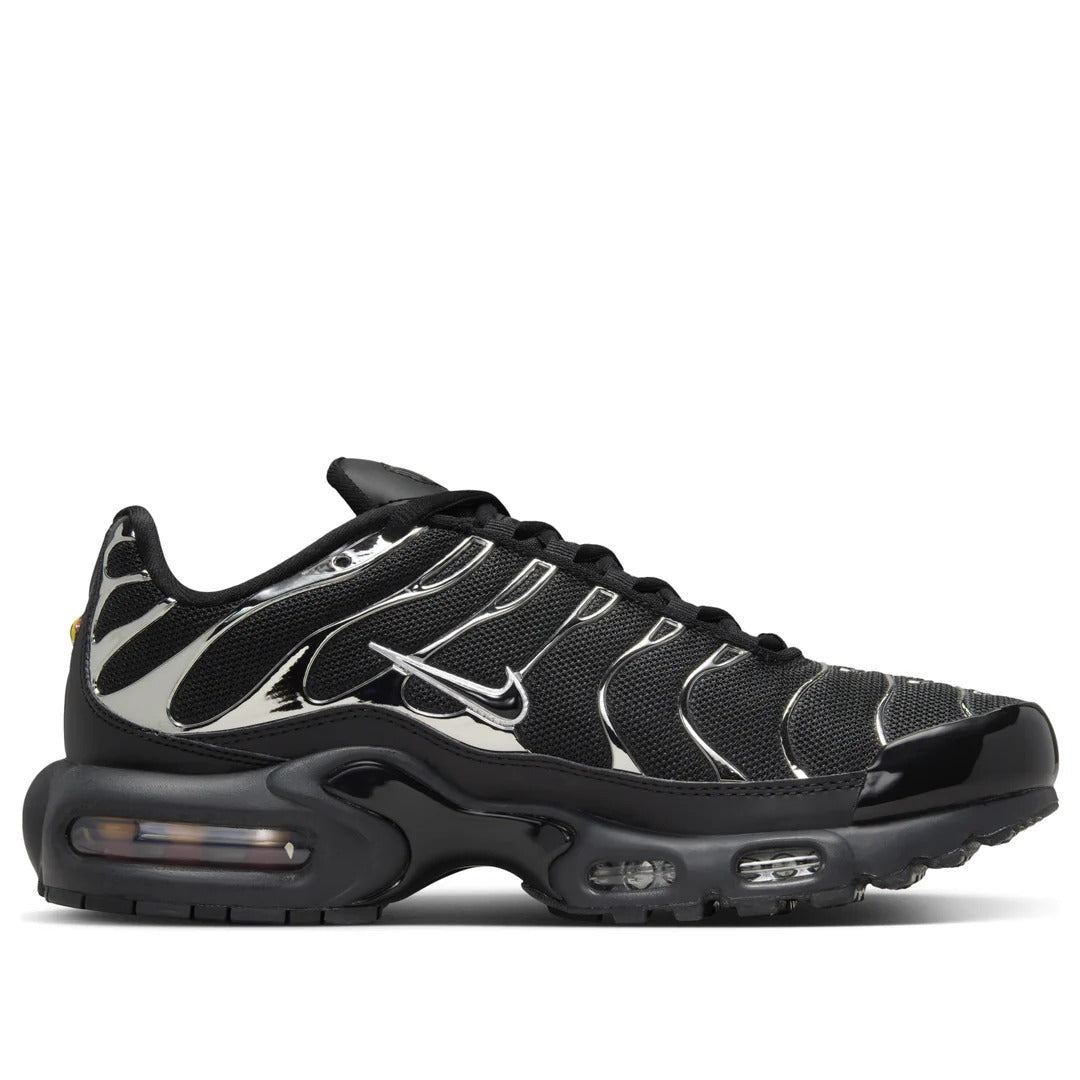 AM Plus SE Running Shoes
