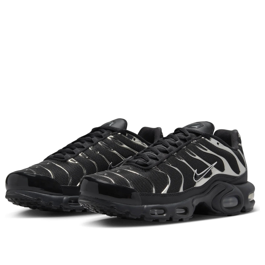 AM Plus SE Running Shoes