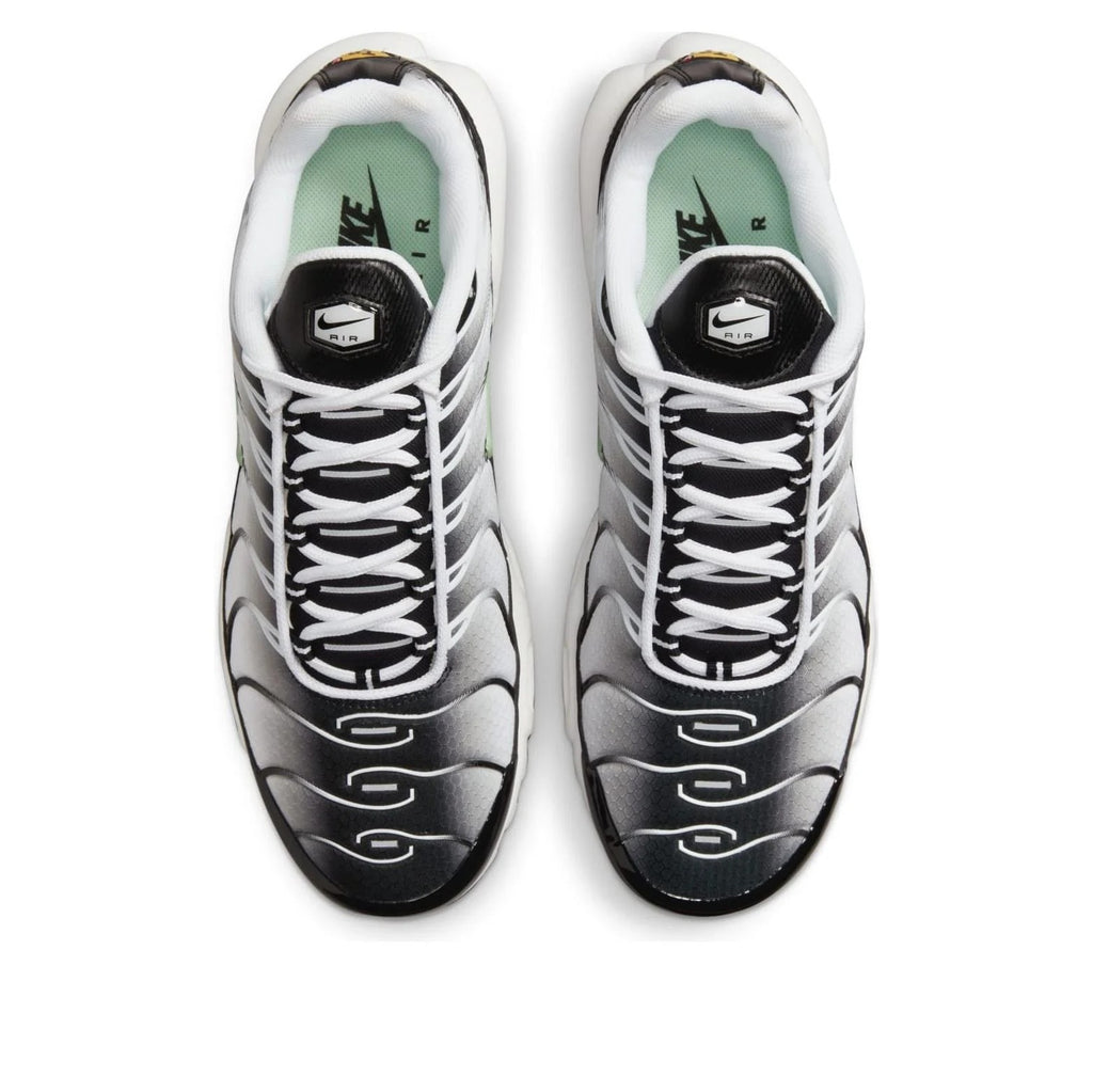 AM Plus Men's Sneaker