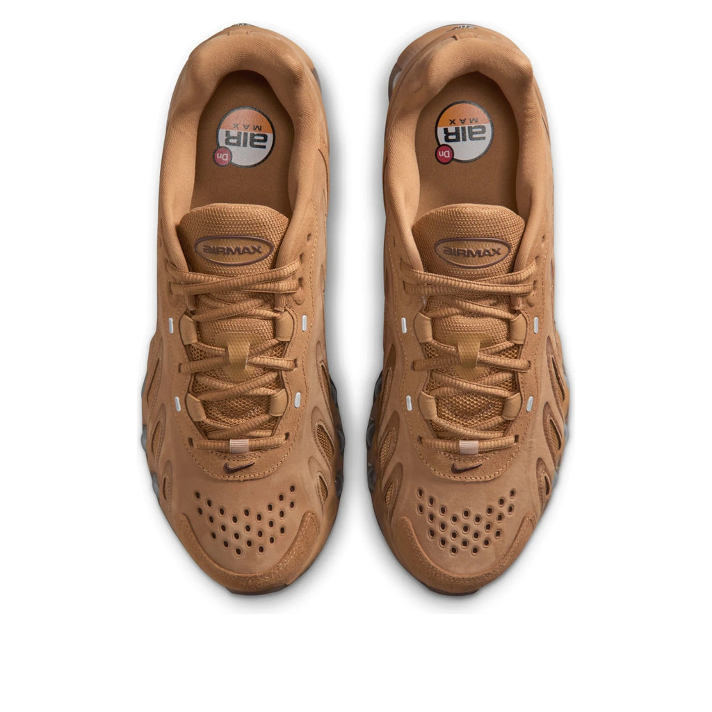 AM DN8 Men's Sneaker