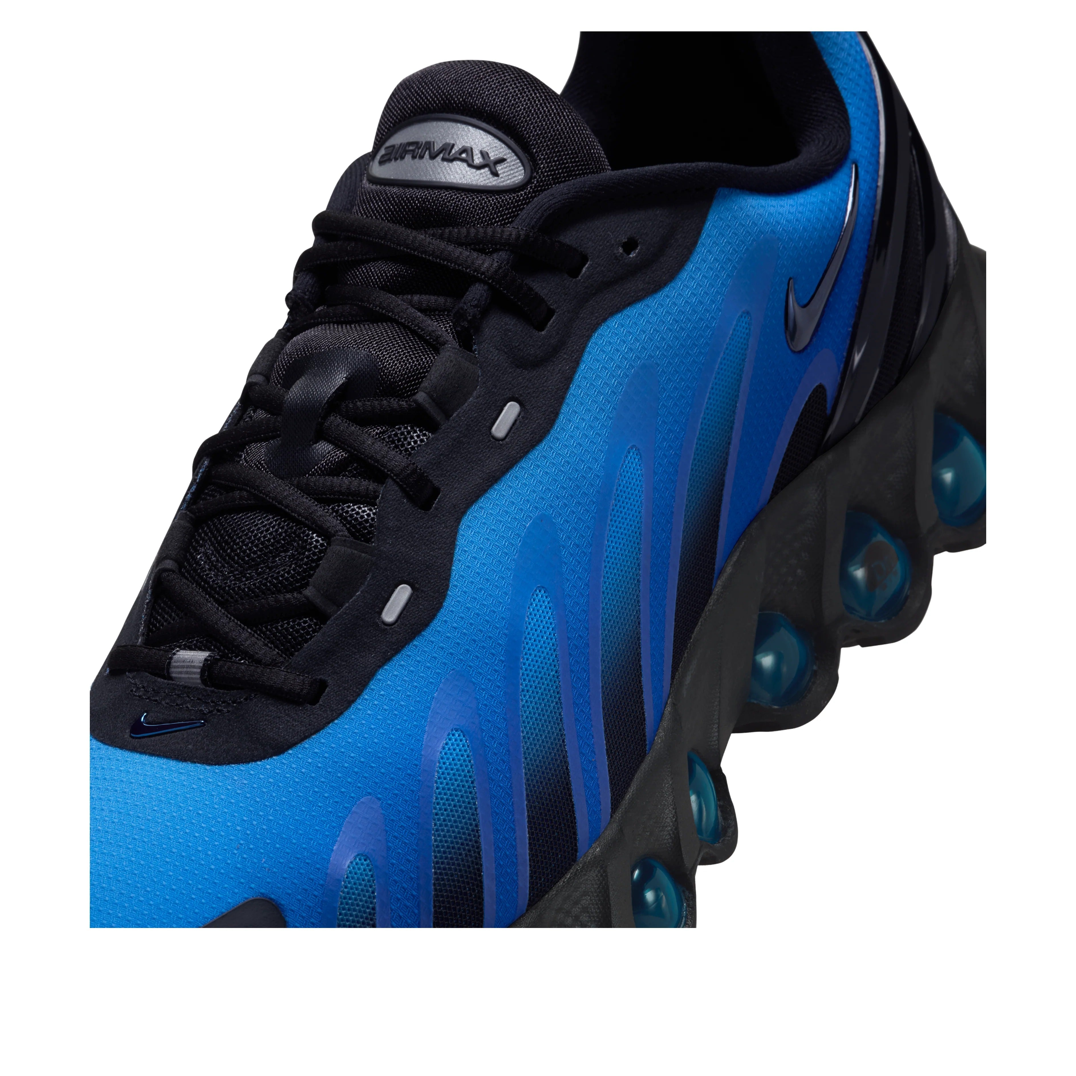 AM DN8 Men's Sneaker