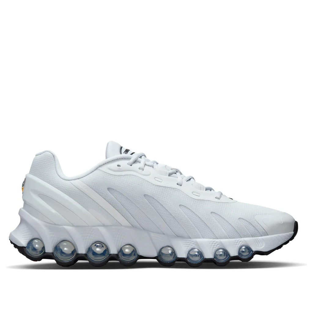 AM DN8 Men's Sneaker