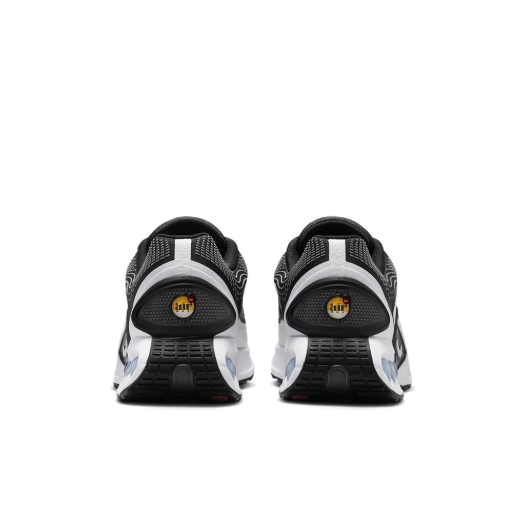 AM DN Men's Sneaker