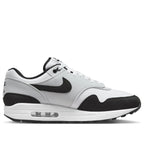 AM1 Men's Sneaker