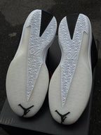 AJ 40 Men's Running Shoes