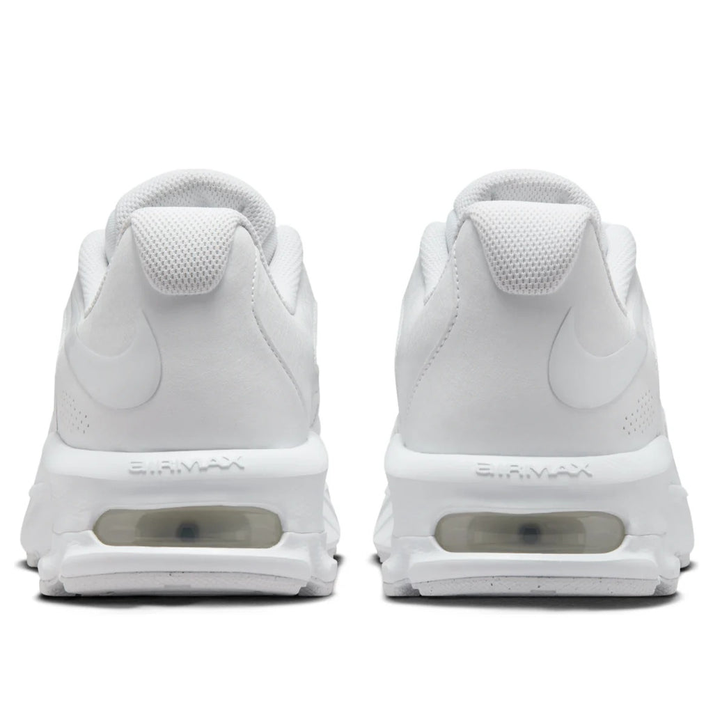 AM Fire Men's Sneaker
