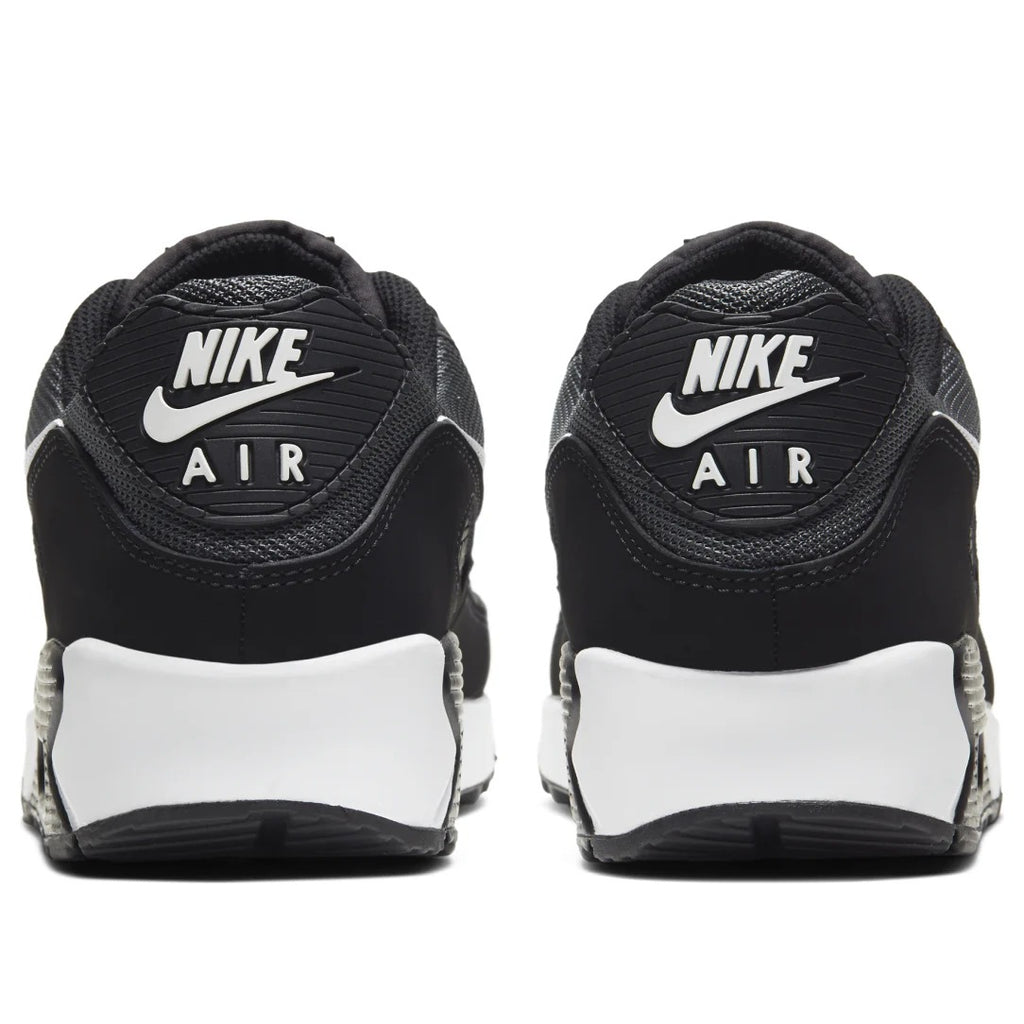 AM 90 Men's Sneaker
