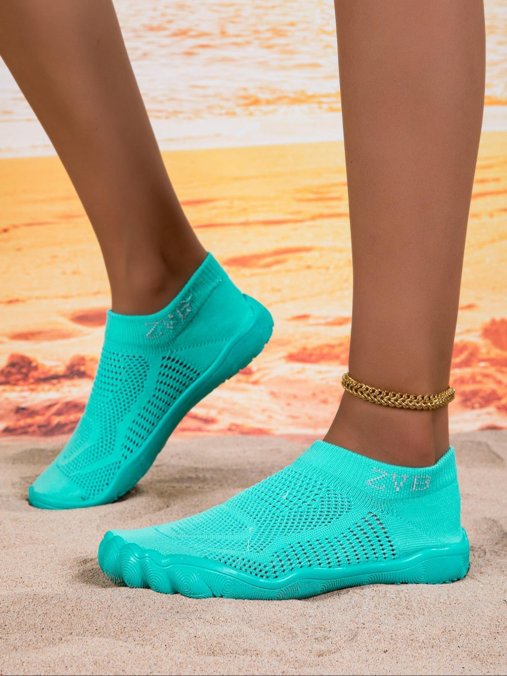 Wide-Fit Breathable Water Shoes