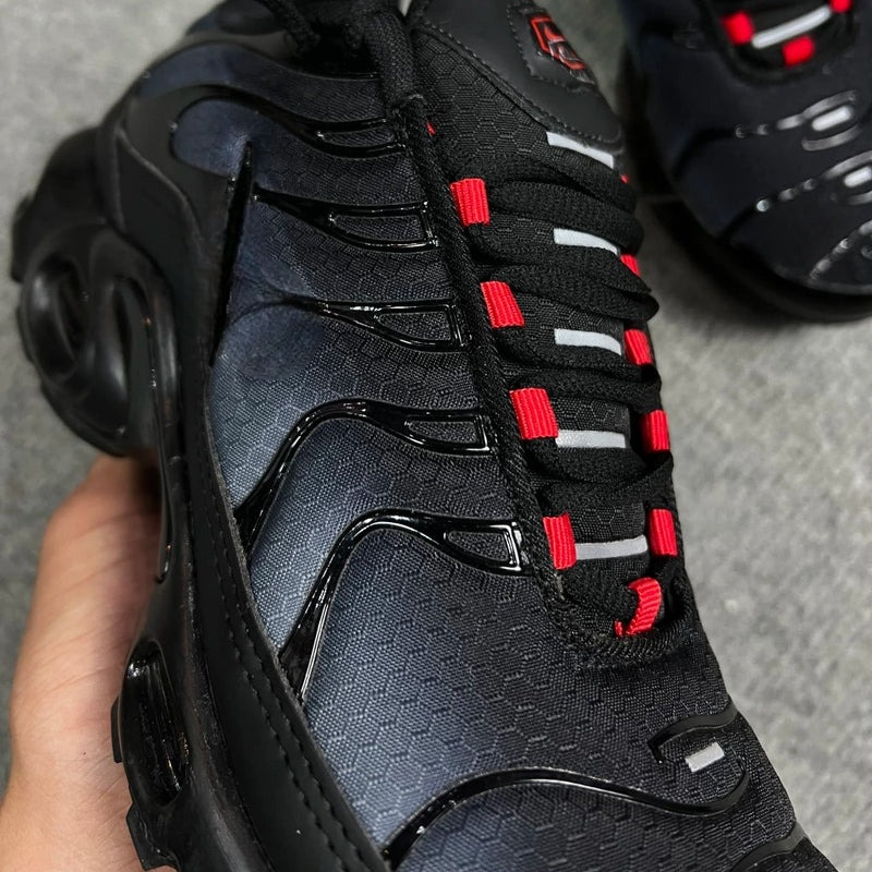 AM TN Men's Sneaker